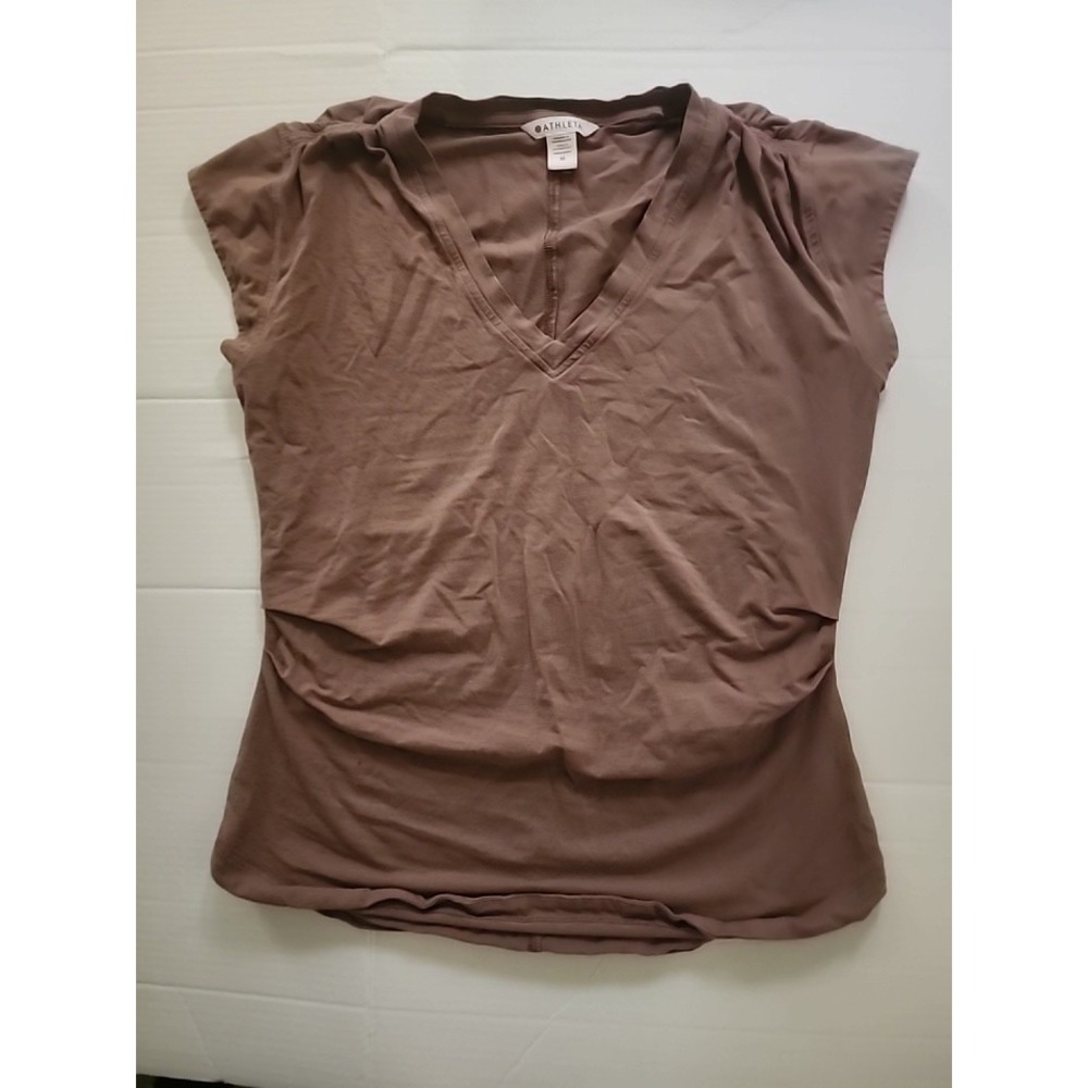 ATHLETA Brown V Neck Medium Shirt With Scrunch Waist Short Sleeve